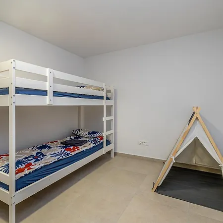 Holiday home Kuca Za Odmor Auscro Dreams *